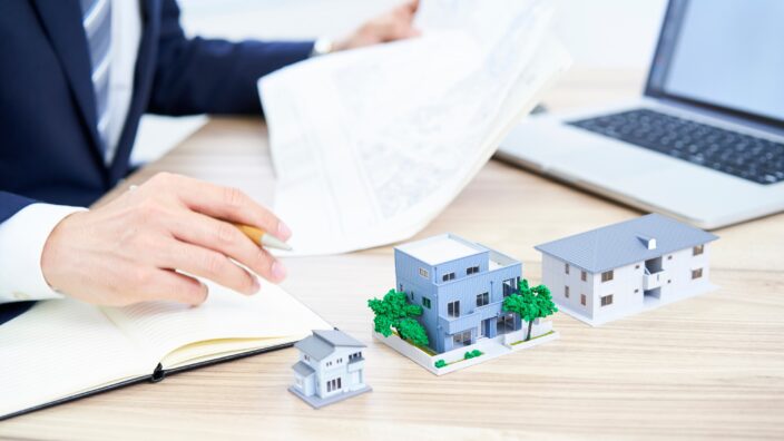 宅地建物取引業免許とは？取得するための要件や宅地建物取引士との違いを解説！ 